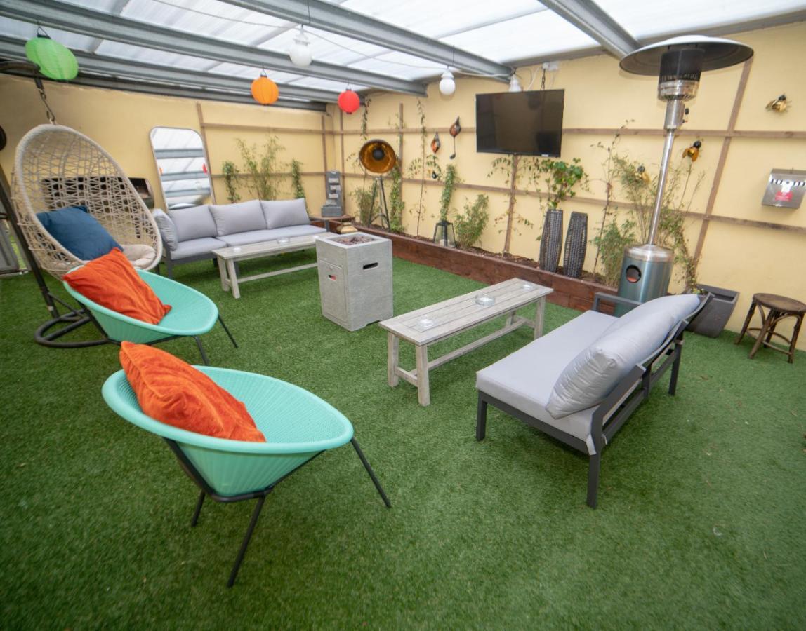 Ostan Oilean Thorai Tory Island Hotel West Town  Bagian luar foto