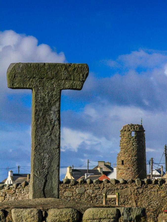 Ostan Oilean Thorai Tory Island Hotel West Town  Bagian luar foto